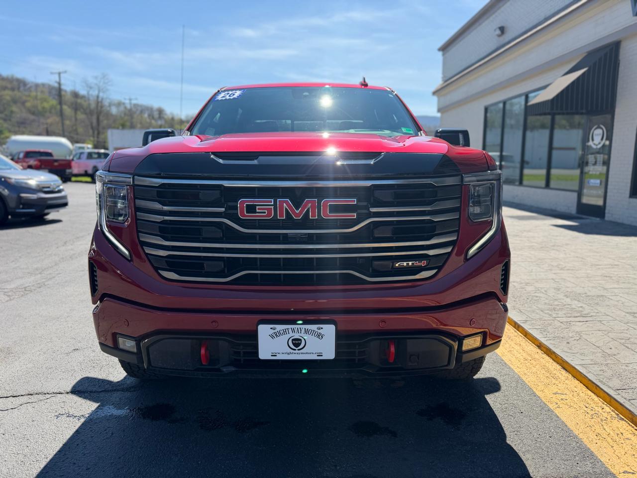 GMC Sierra 1500 4WD Crew Cab 147" AT4 2026