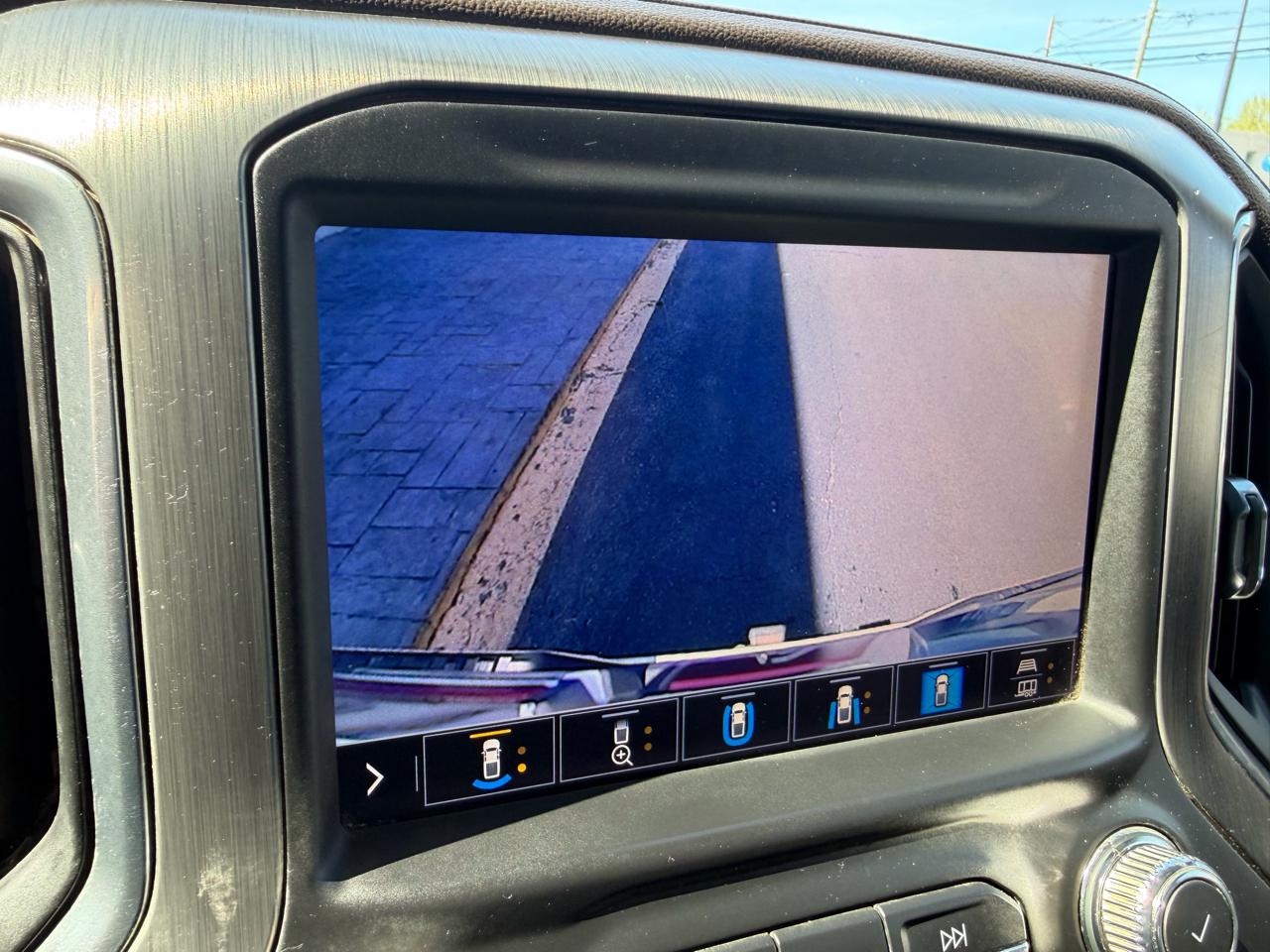 GMC Sierra 3500HD 4WD Crew Cab 172" Denali 2022