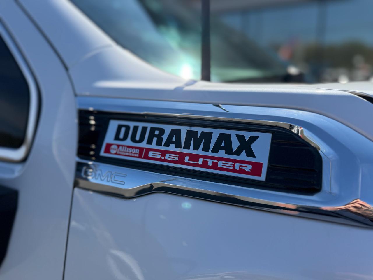 GMC Sierra 3500HD 4WD Crew Cab 172" Denali 2022