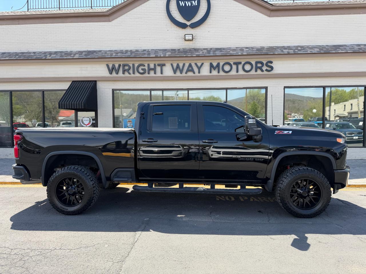 Chevrolet Silverado 2500HD 4WD Crew Cab 159" LT 2023