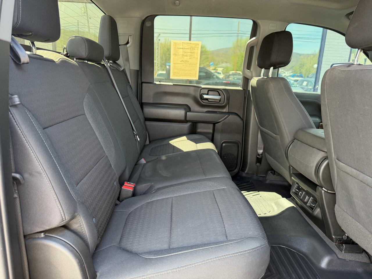 Chevrolet Silverado 2500HD 4WD Crew Cab 159" LT 2023