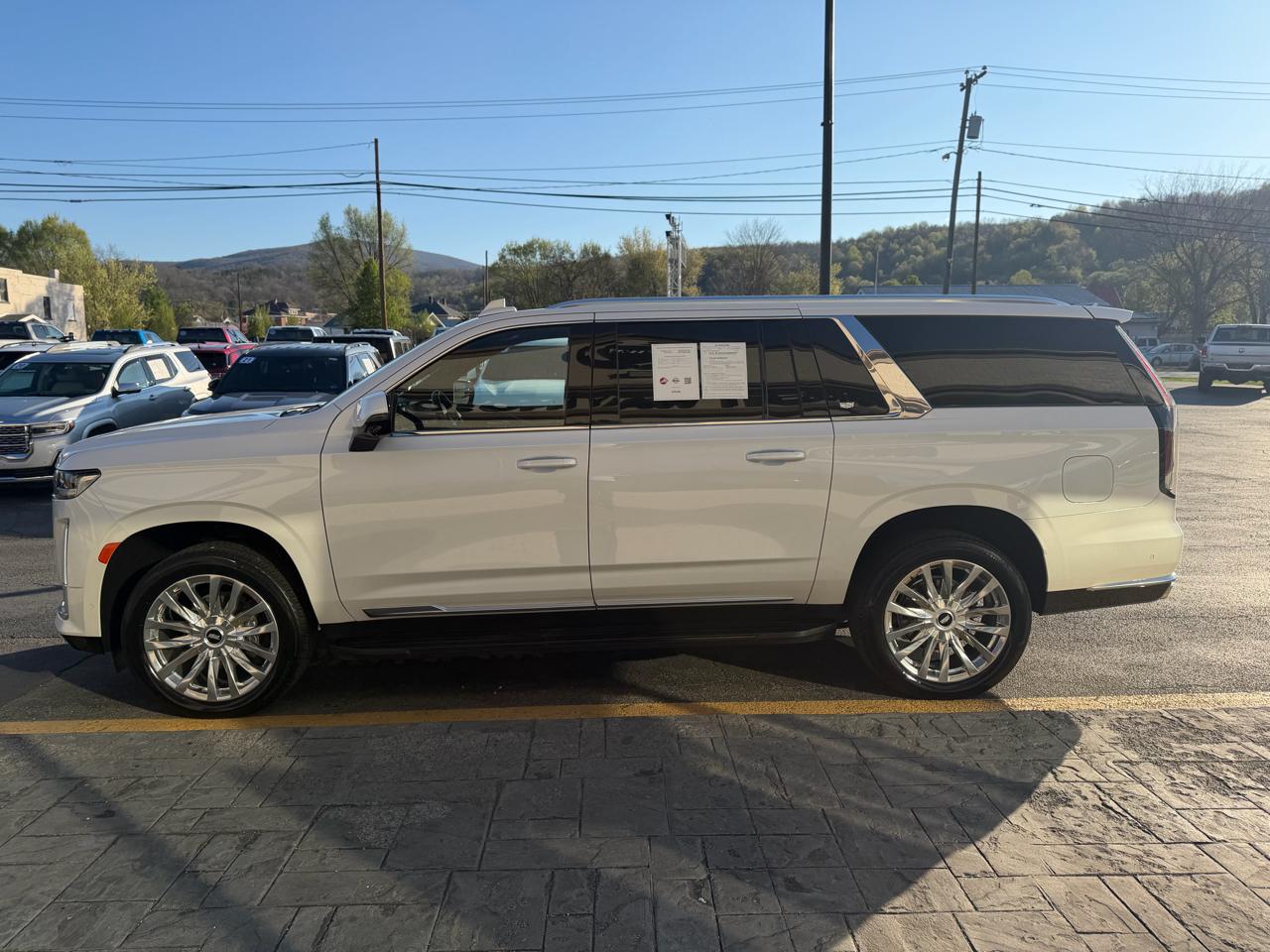 Cadillac Escalade 4WD 4dr Premium Luxury 2024