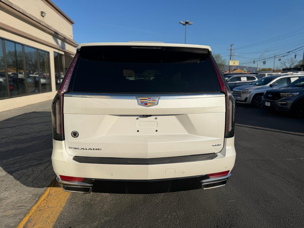 Cadillac Escalade 4WD 4dr Premium Luxury 2024