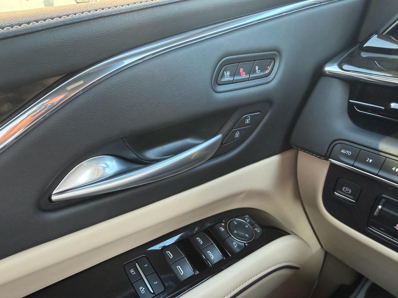 Cadillac Escalade 4WD 4dr Premium Luxury 2024