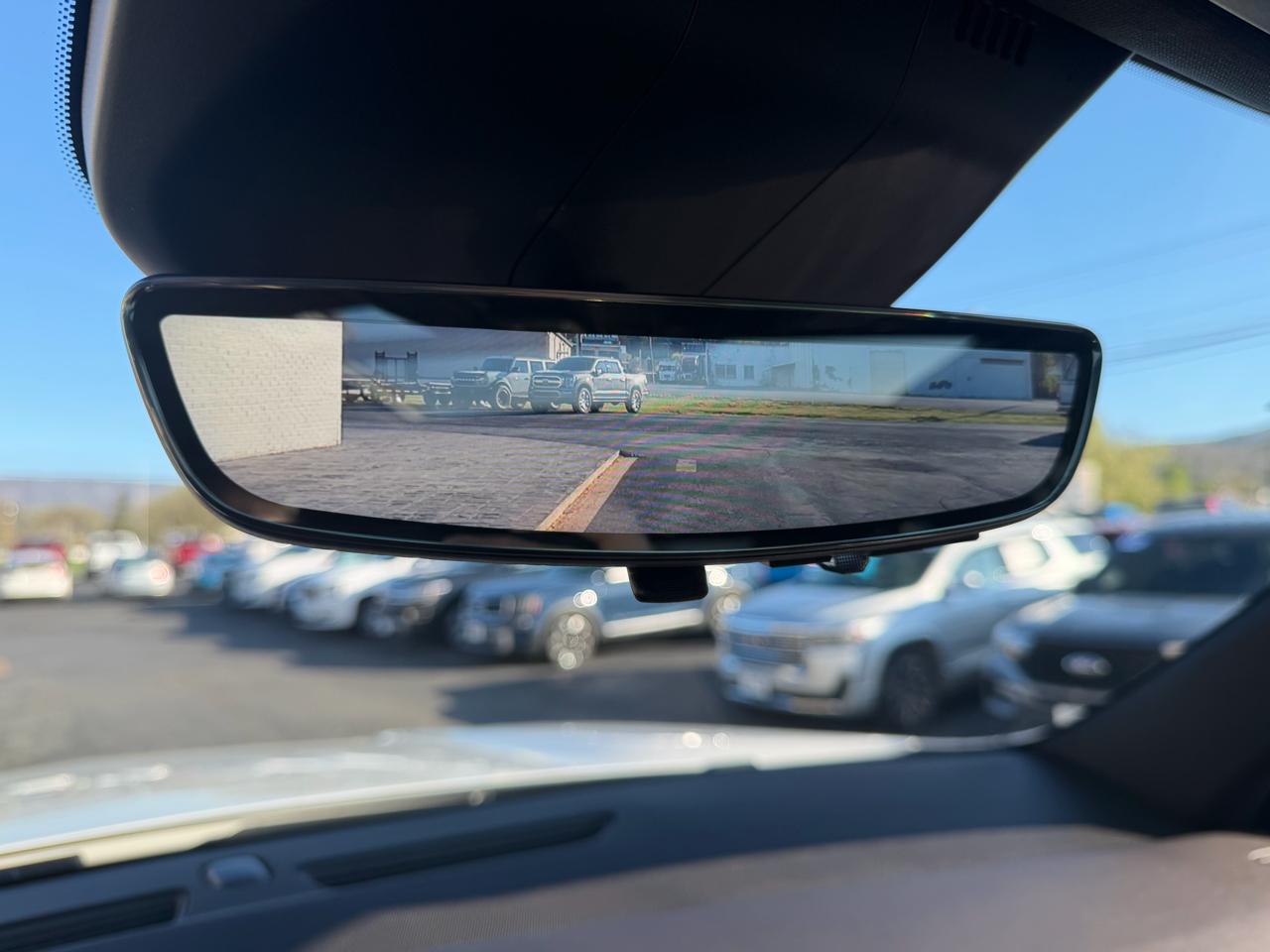 Cadillac Escalade 4WD 4dr Premium Luxury 2024