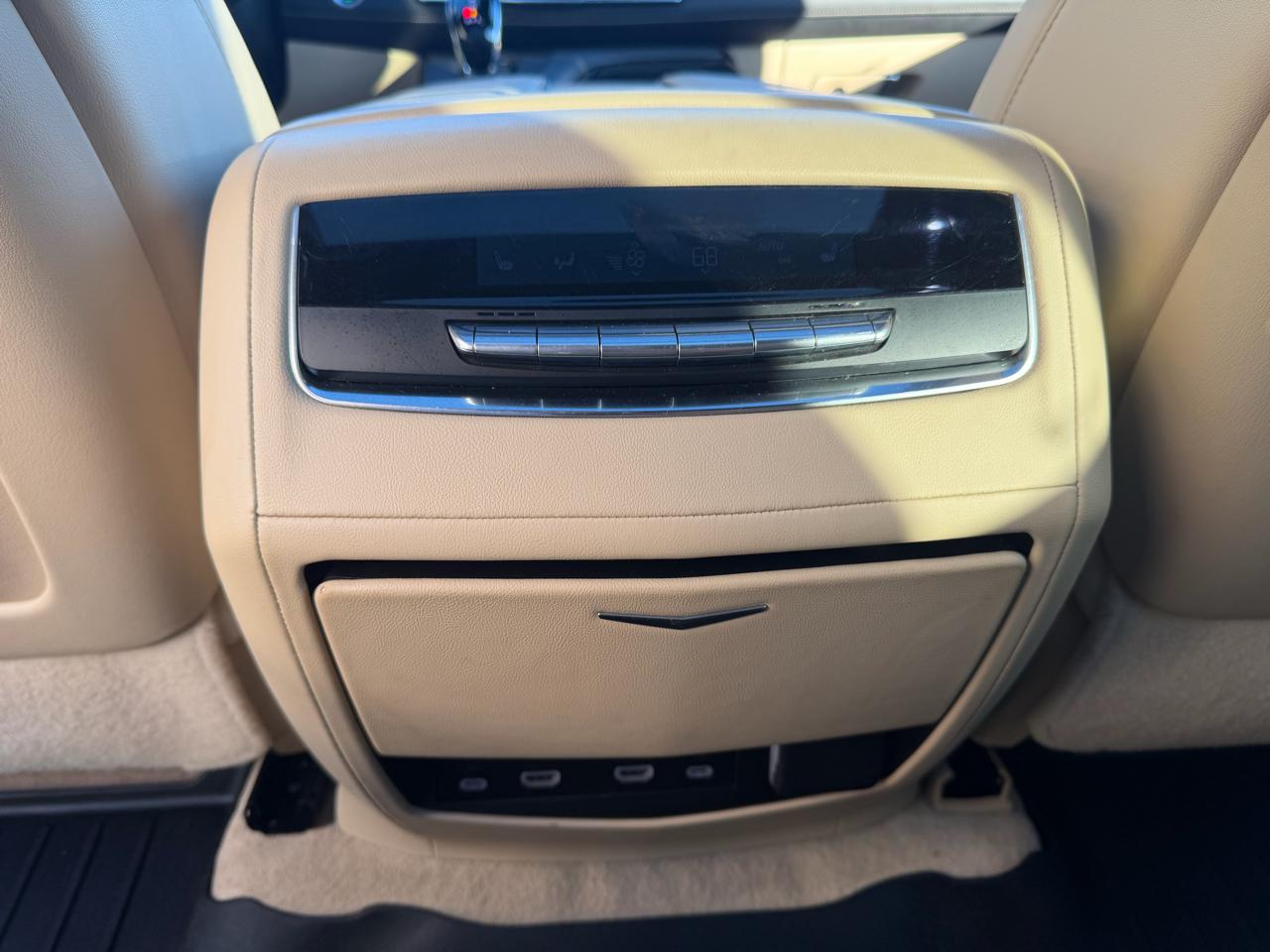 Cadillac Escalade 4WD 4dr Premium Luxury 2024