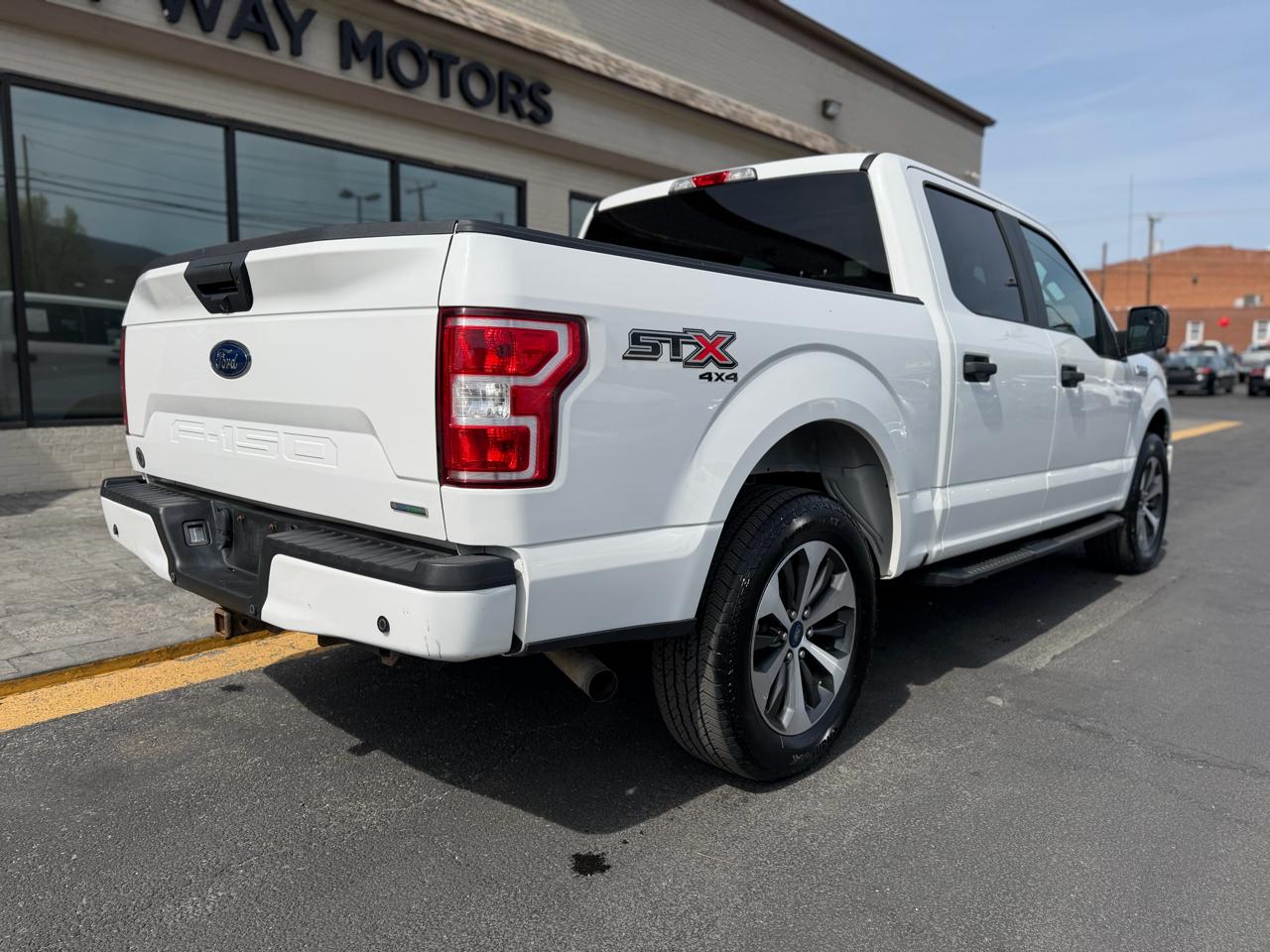 Ford F-150 XL 4WD SuperCrew 5.5' Box 2020