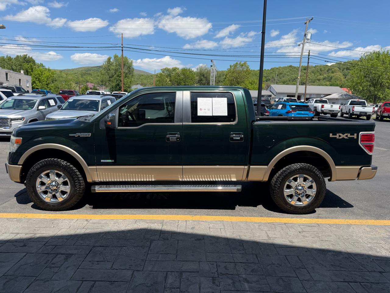 Ford F-150 4WD SuperCrew 145" Lariat 2013