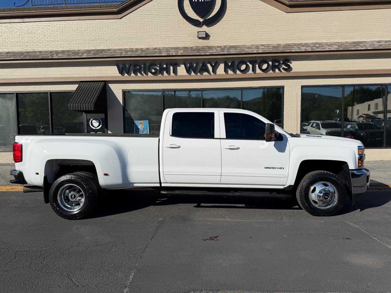 Chevrolet Silverado 3500HD 4WD Crew Cab 153.7" LTZ 2016