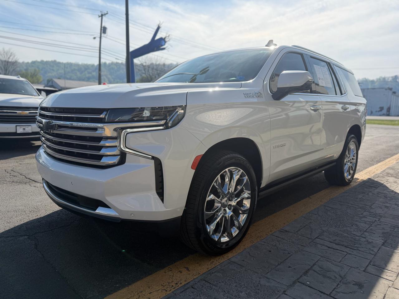 Chevrolet Tahoe 4WD 4dr High Country 2023