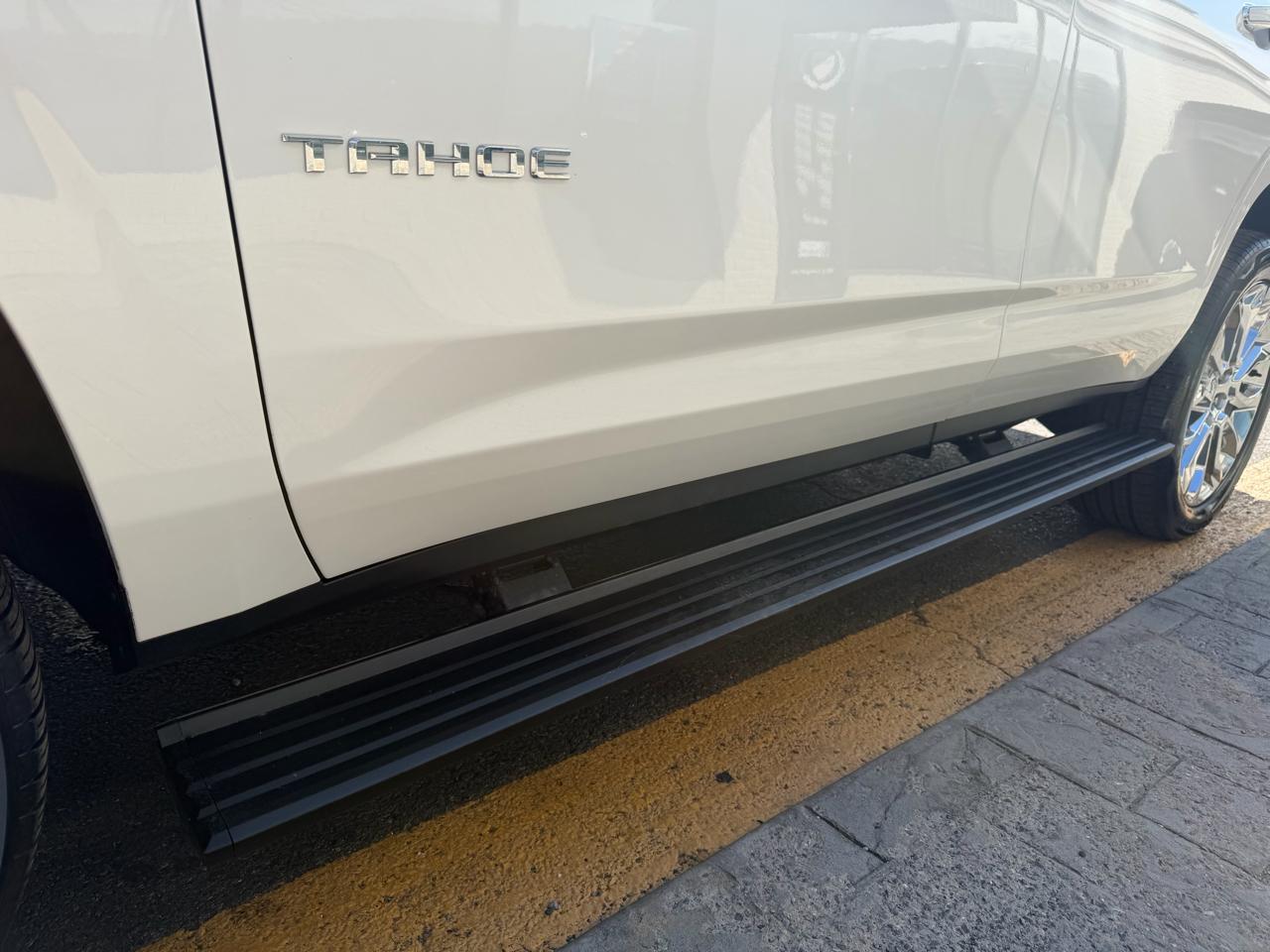 Chevrolet Tahoe 4WD 4dr High Country 2023