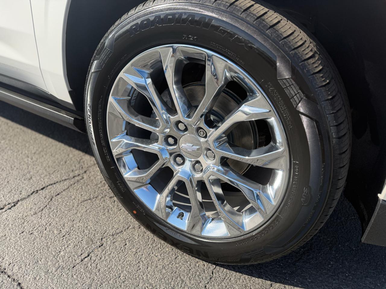 Chevrolet Tahoe 4WD 4dr High Country 2023