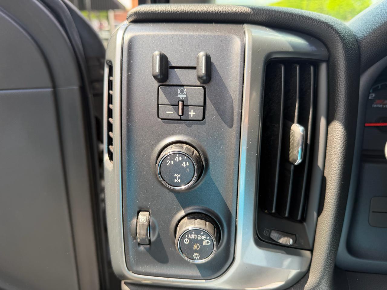 Chevrolet Silverado 2500HD 4WD Crew Cab 153.7" LT 2016