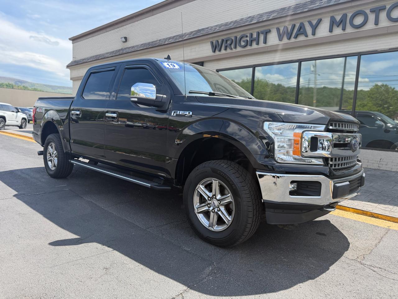 2019 Ford F-150 XLT 4WD SUPERCREW 5.5' BO