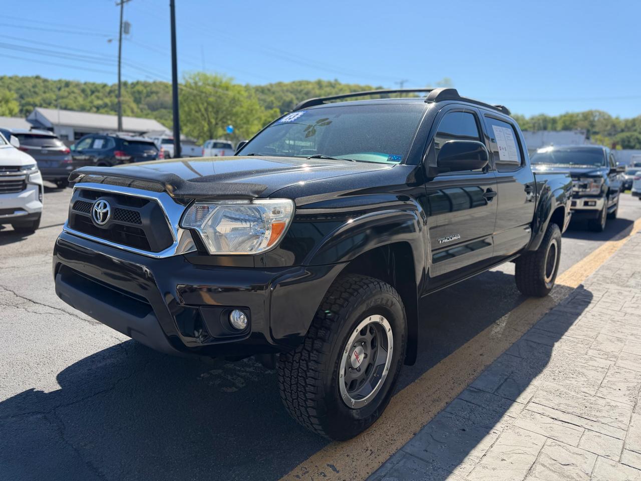 Toyota Tacoma  2013