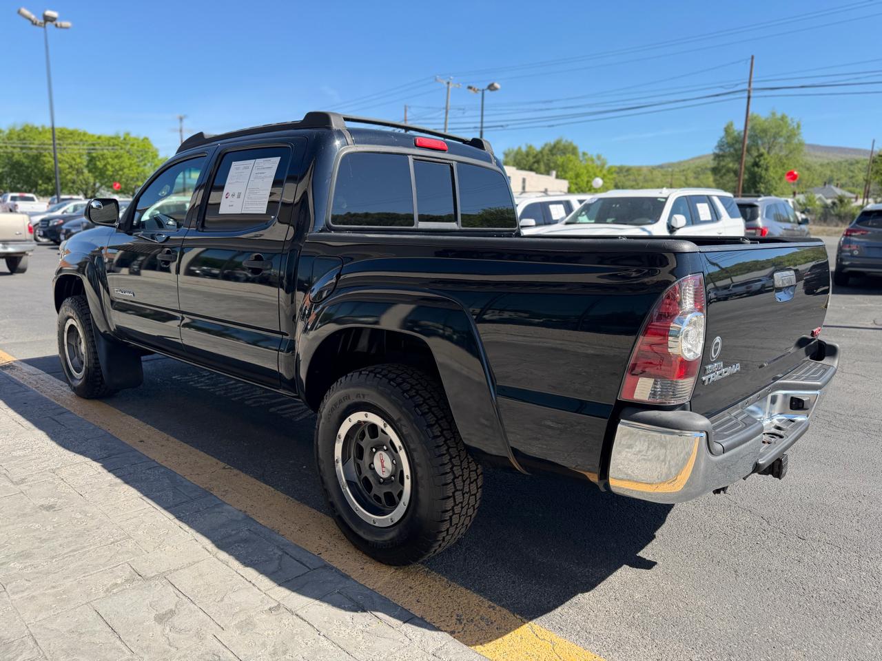 Toyota Tacoma  2013