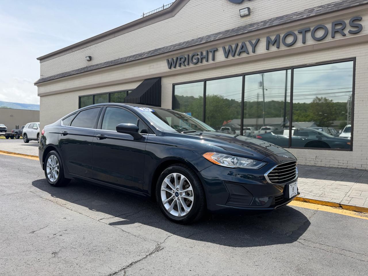 2020 Ford Fusion SE FWD