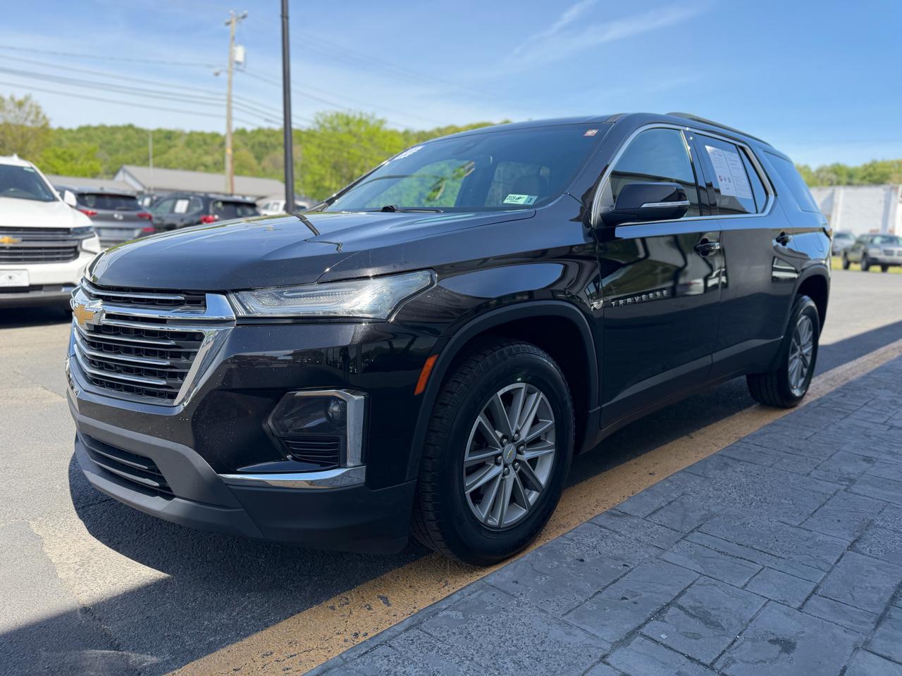 Chevrolet Traverse AWD 4dr LT Cloth w/2FL 2023
