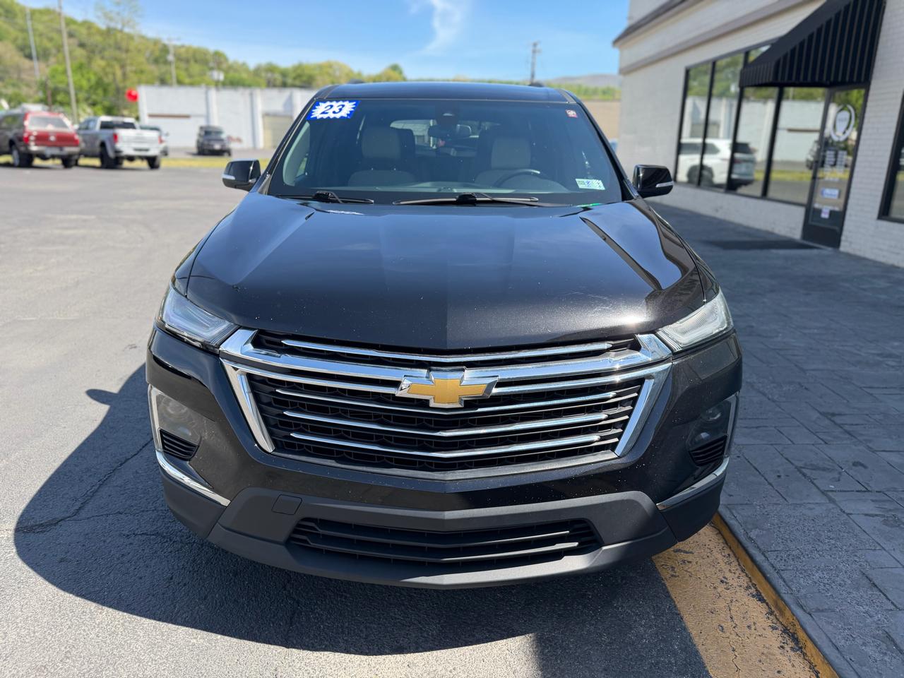 Chevrolet Traverse AWD 4dr LT Cloth w/2FL 2023