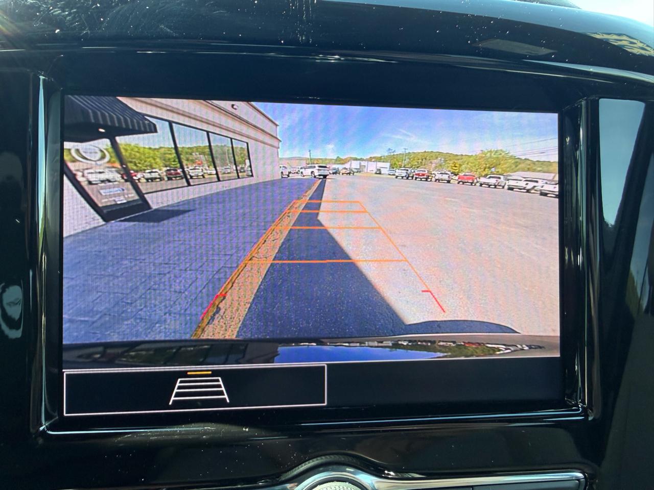 Chevrolet Traverse AWD 4dr LT Cloth w/2FL 2023