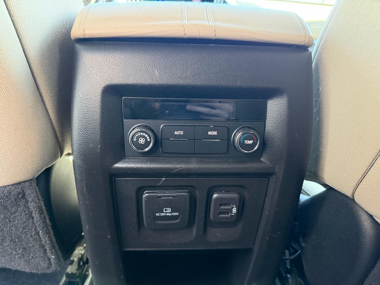 Chevrolet Traverse AWD 4dr LT Cloth w/2FL 2023