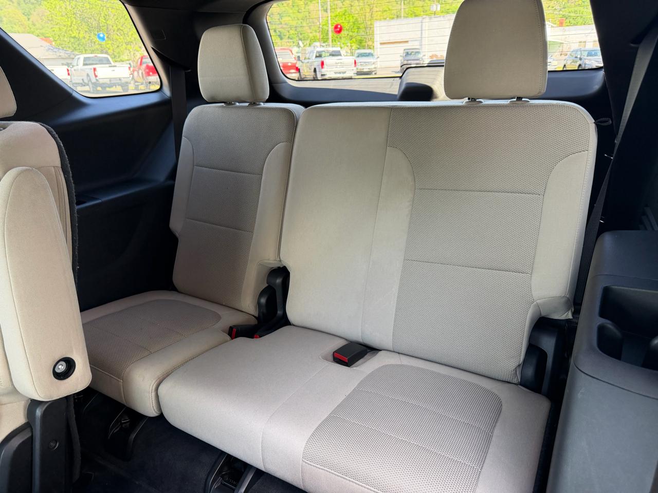 Chevrolet Traverse AWD 4dr LT Cloth w/2FL 2023