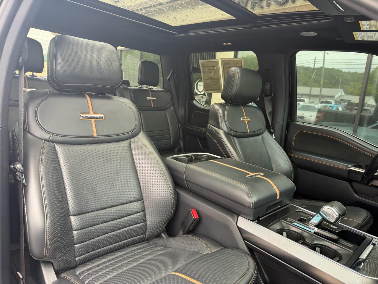 Ford F-150 4WD SuperCrew 145" Platinum 2022