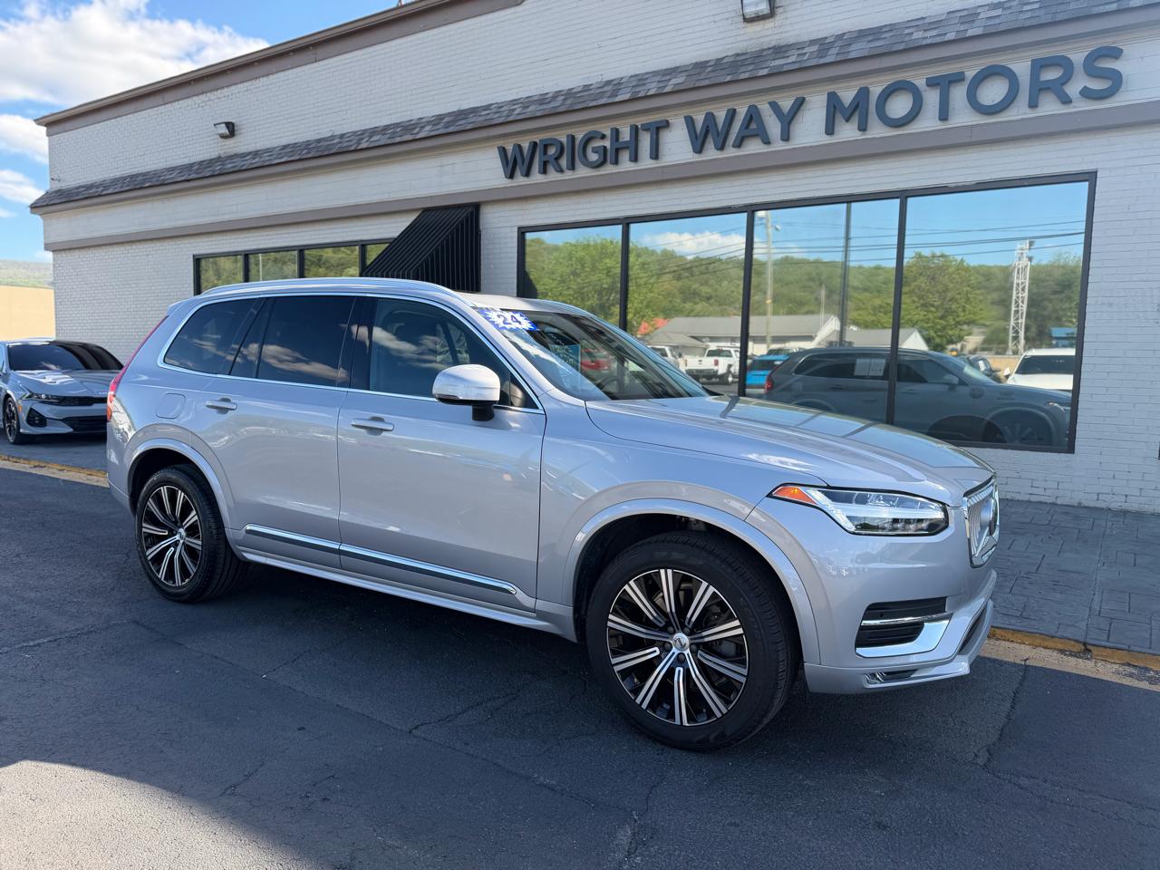 Volvo XC90  2024