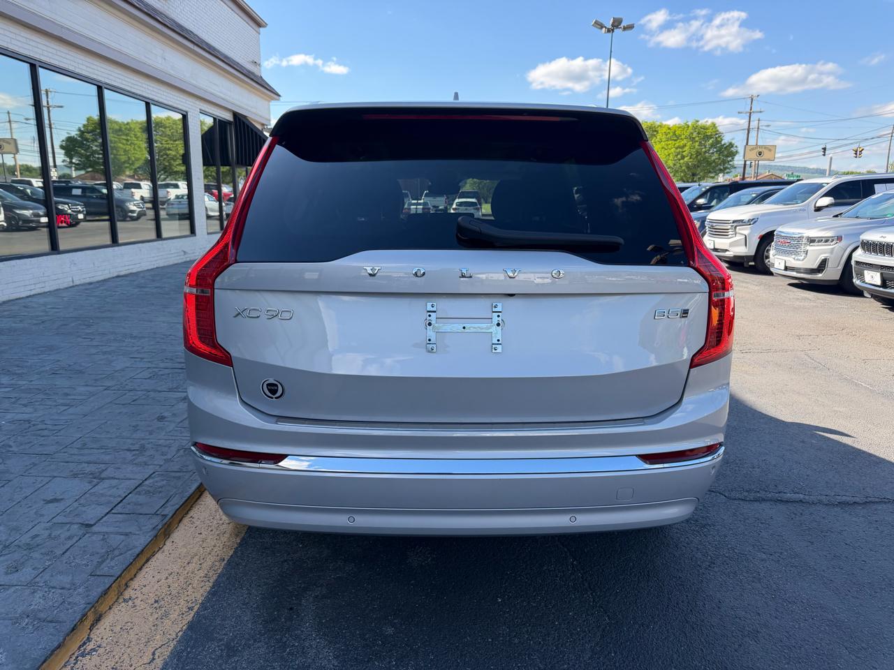 Volvo XC90  2024