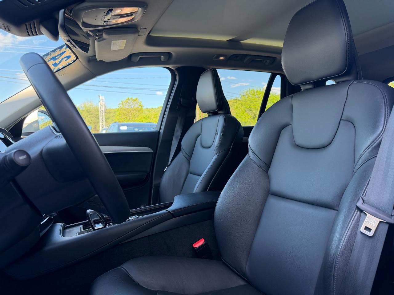 Volvo XC90  2024