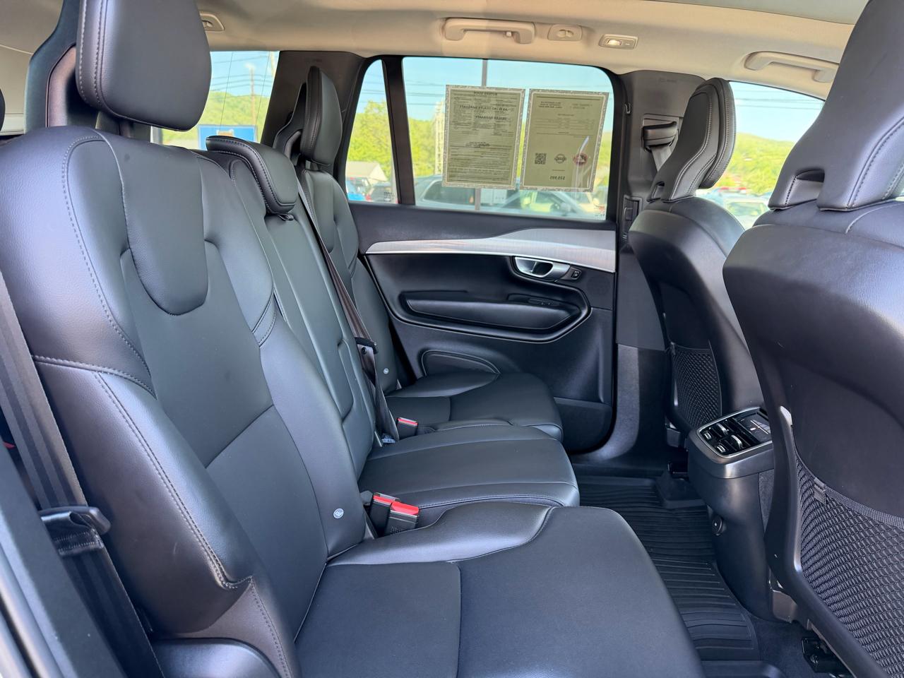Volvo XC90  2024
