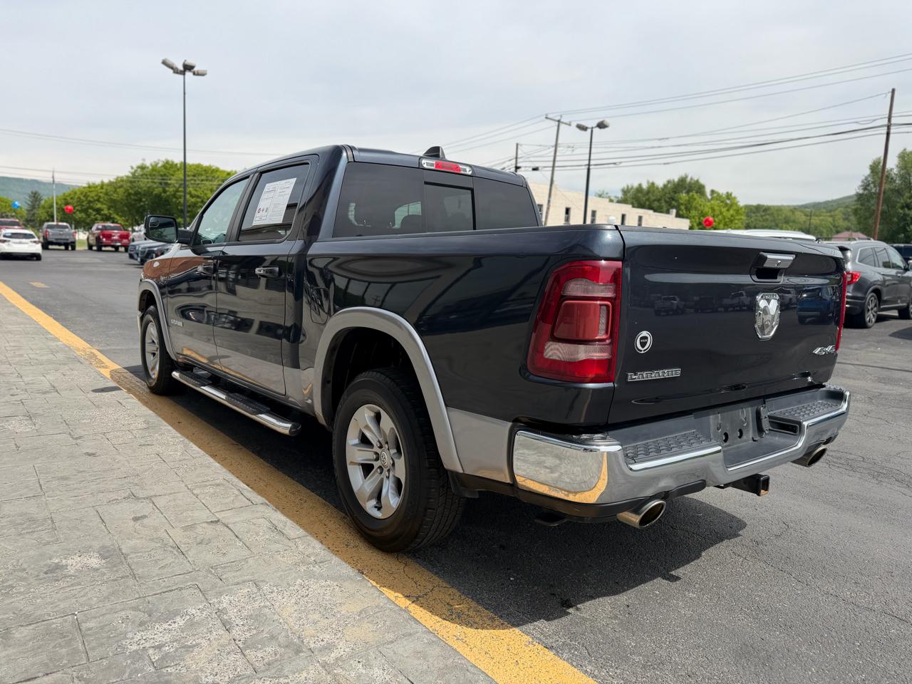 RAM 1500  2021