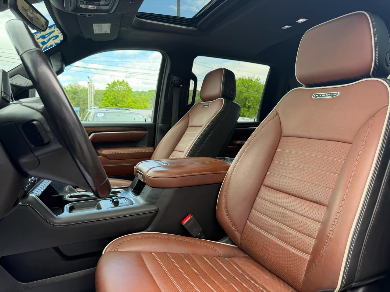 GMC Sierra 3500HD 4WD Crew Cab 159" Denali 2024