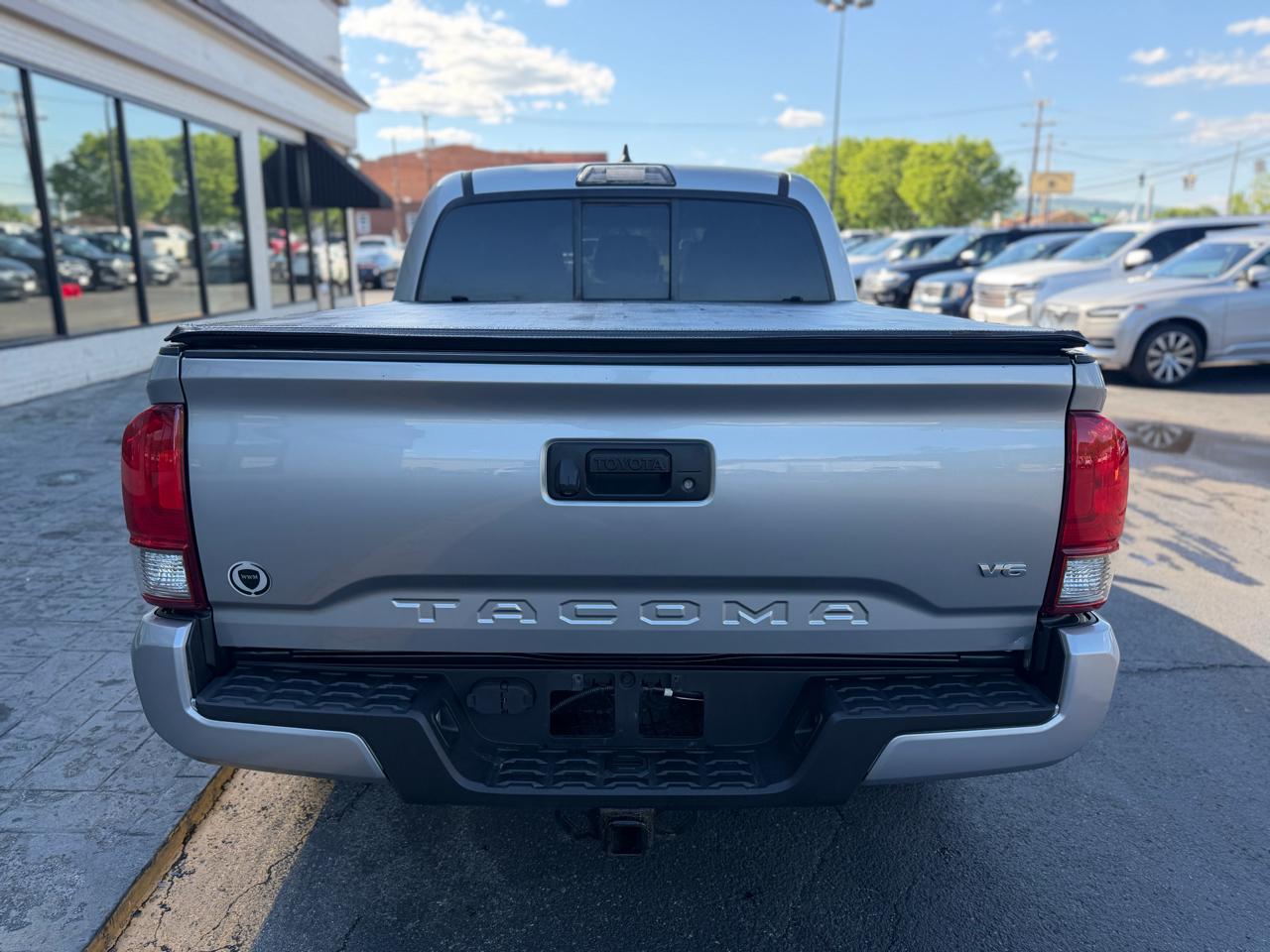 Toyota Tacoma  2016