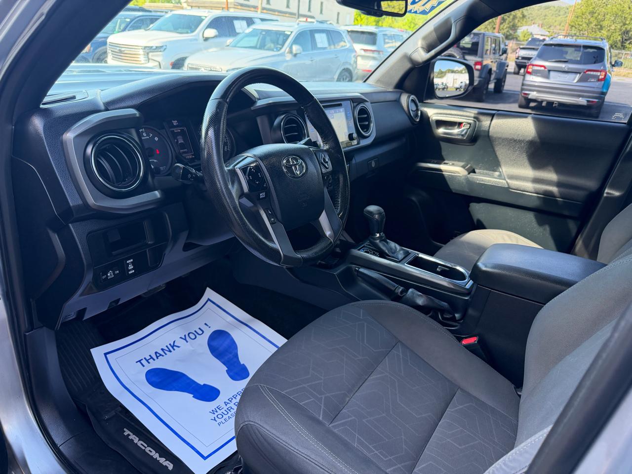 Toyota Tacoma  2016