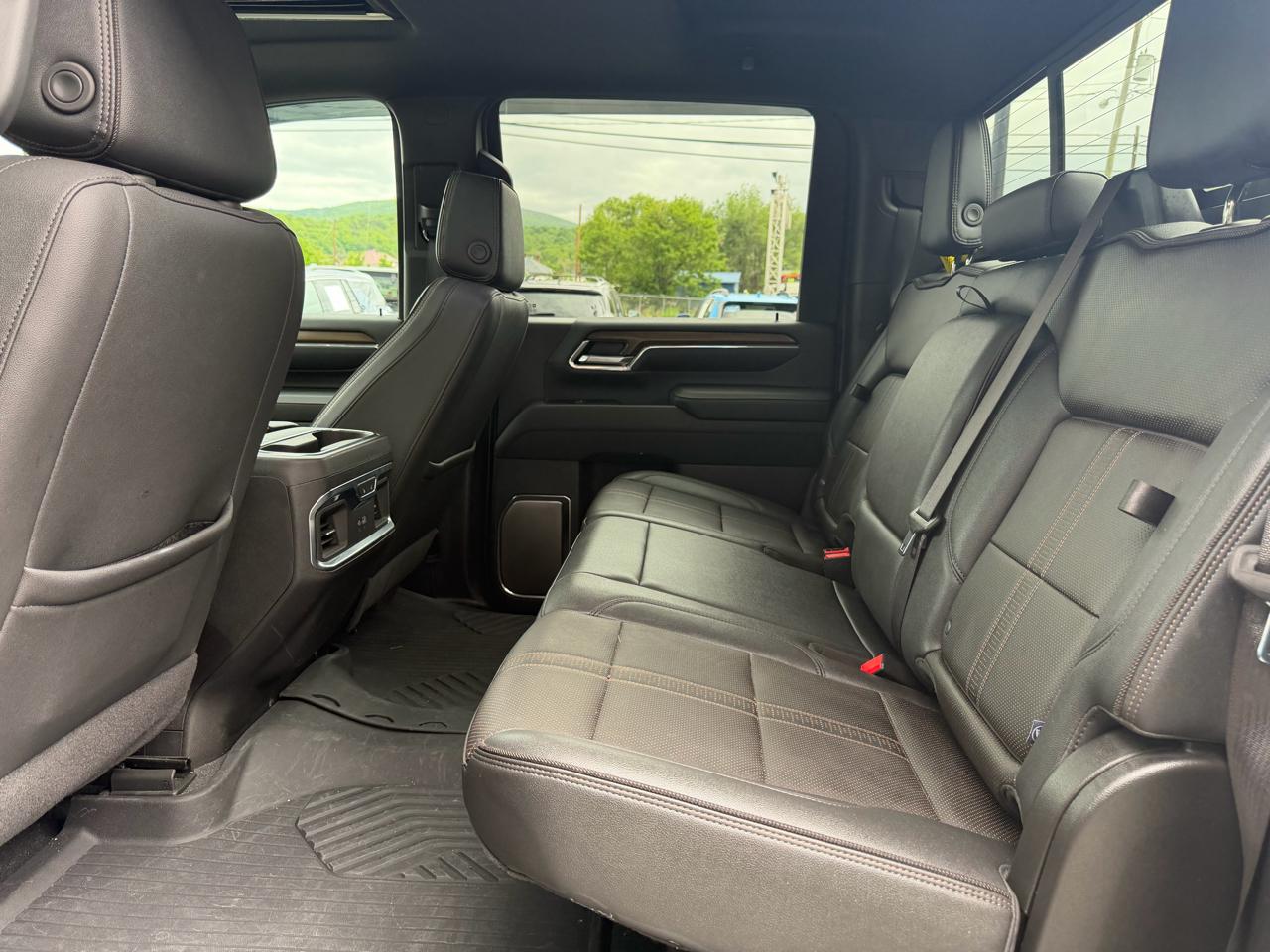 Chevrolet Silverado 2500HD  2024