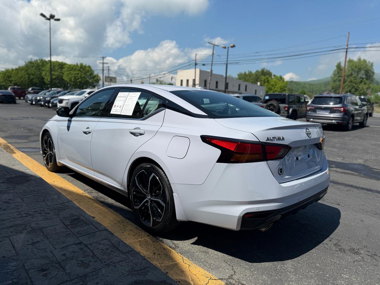 Nissan Altima 2.5 SR Sedan 2024