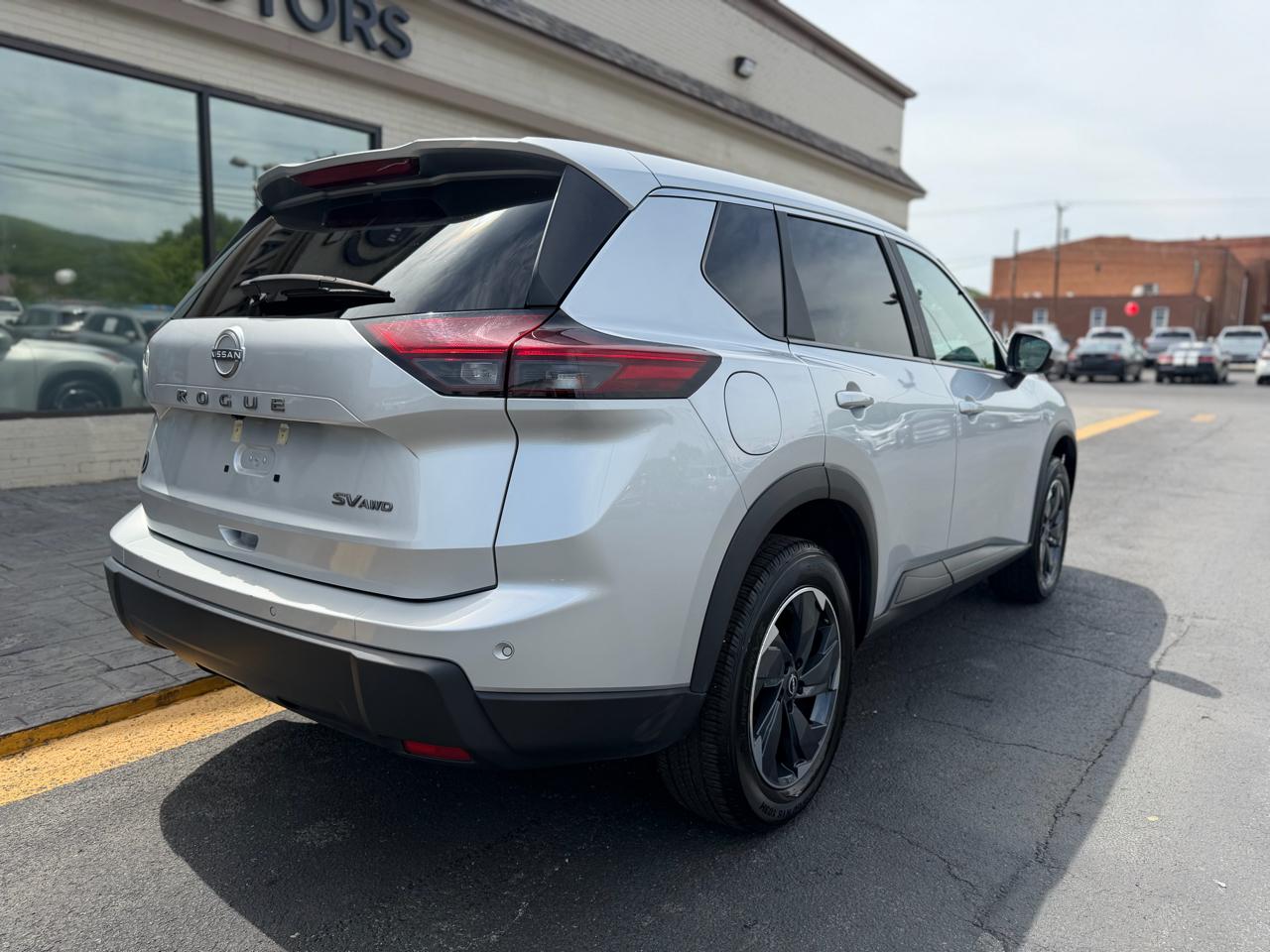 Nissan Rogue AWD SV 2024