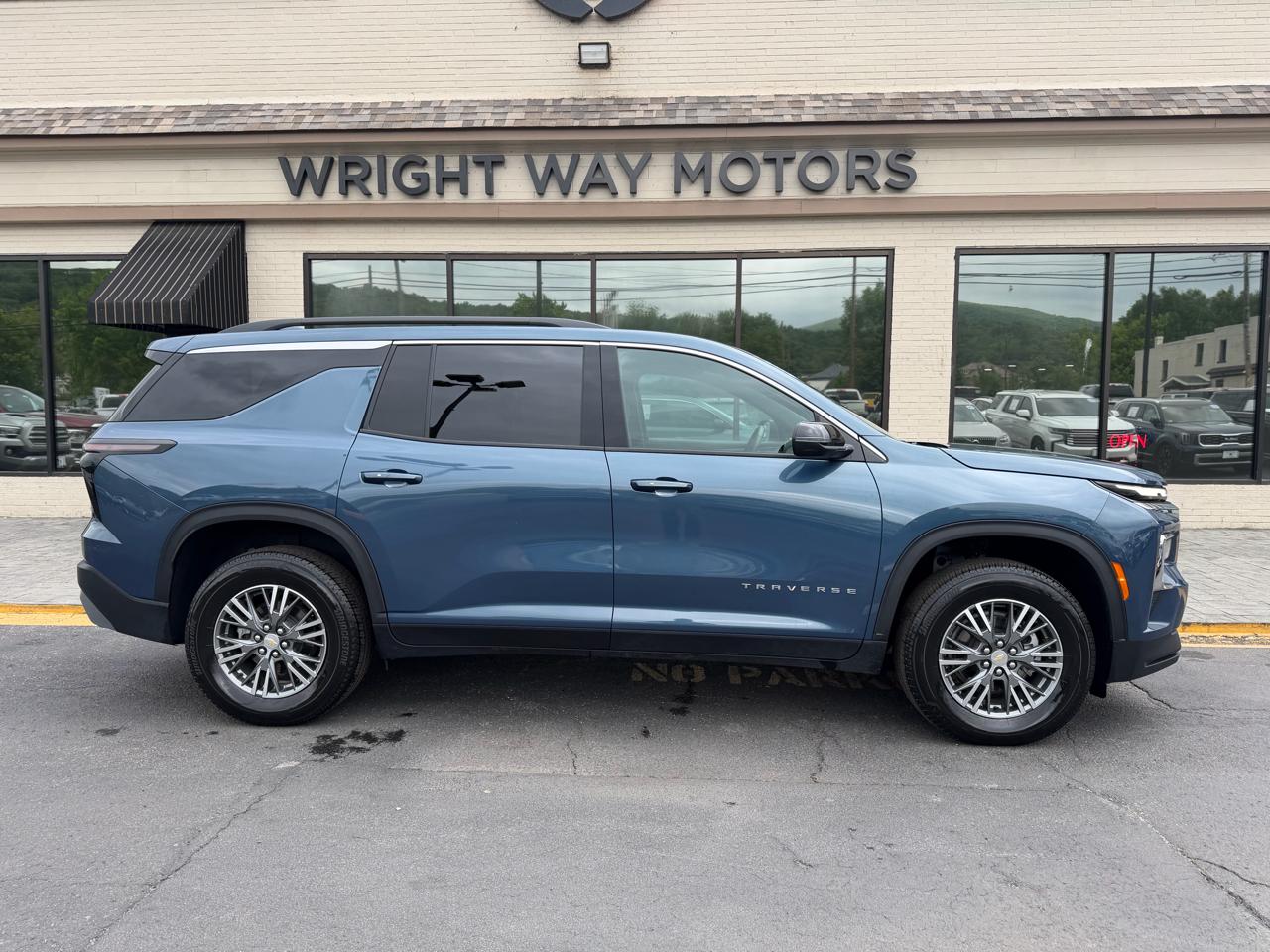 Chevrolet Traverse AWD 4dr LT w/2LT 2026