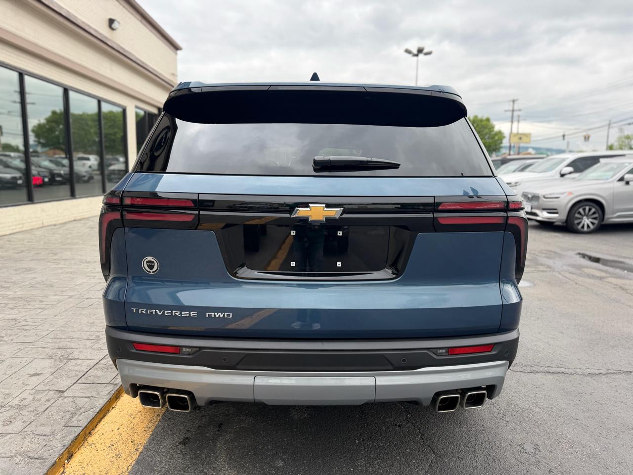 Chevrolet Traverse AWD 4dr LT w/2LT 2026