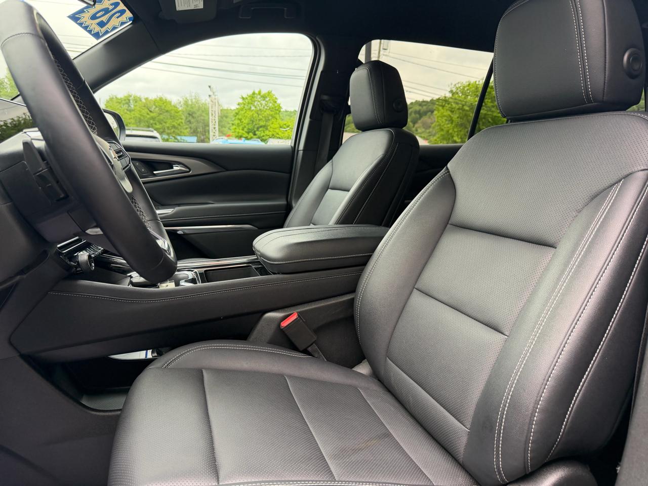 Chevrolet Traverse AWD 4dr LT w/2LT 2026