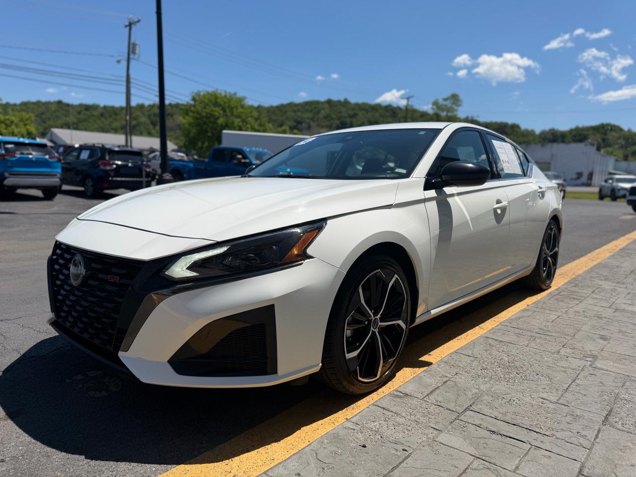 Nissan Altima 2.5 SR Sedan 2024