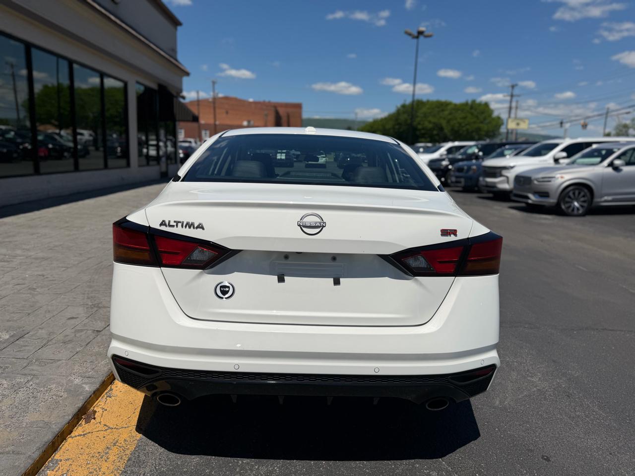 Nissan Altima 2.5 SR Sedan 2024