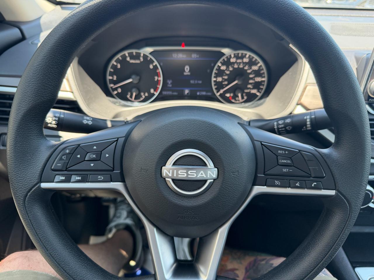 Nissan Altima 2.5 SV Sedan 2024