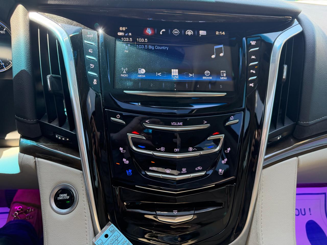 Cadillac Escalade 2WD 4dr Luxury 2018