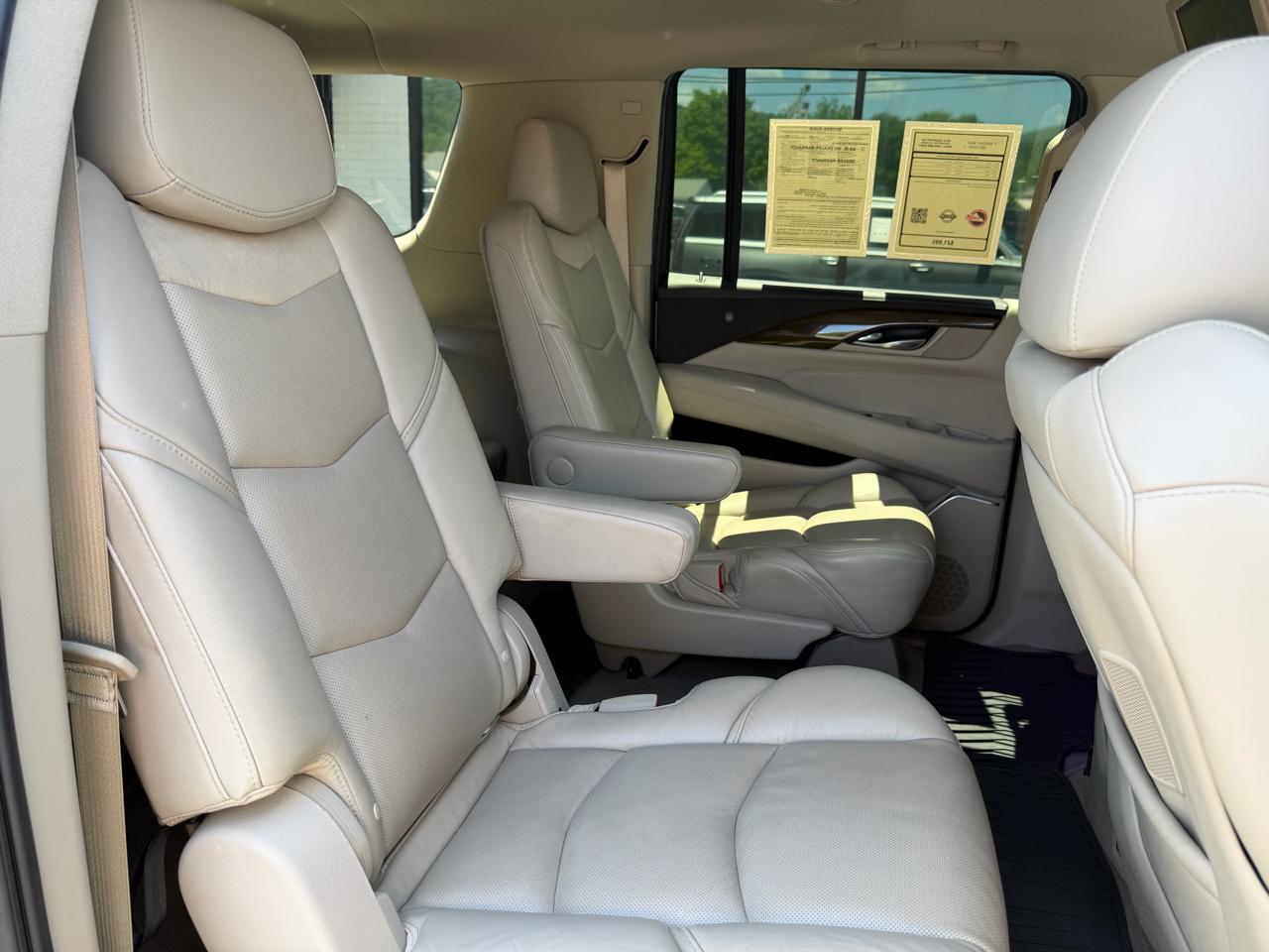 Cadillac Escalade 2WD 4dr Luxury 2018