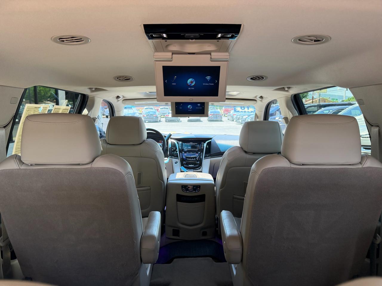 Cadillac Escalade 2WD 4dr Luxury 2018