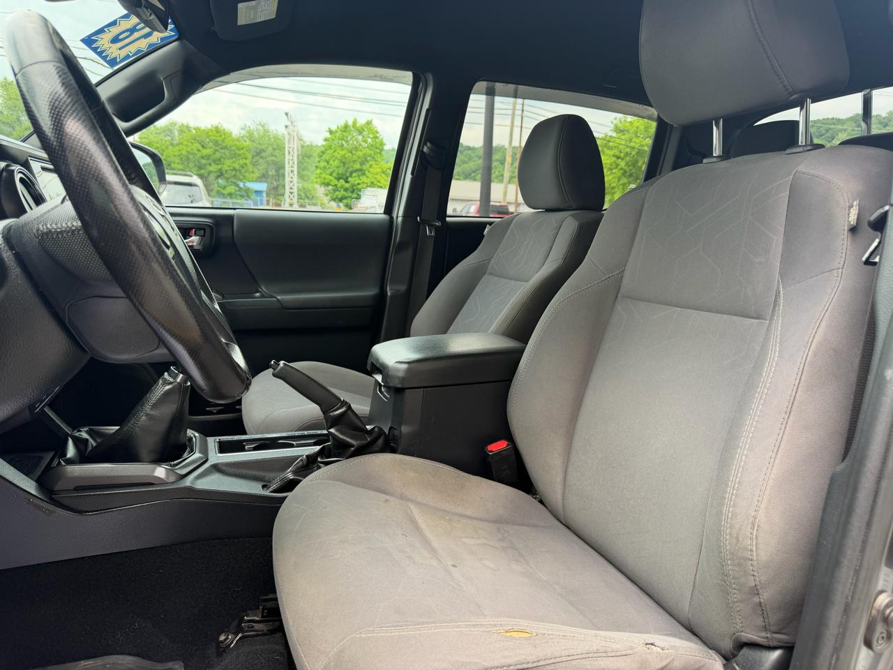 Toyota Tacoma  2018