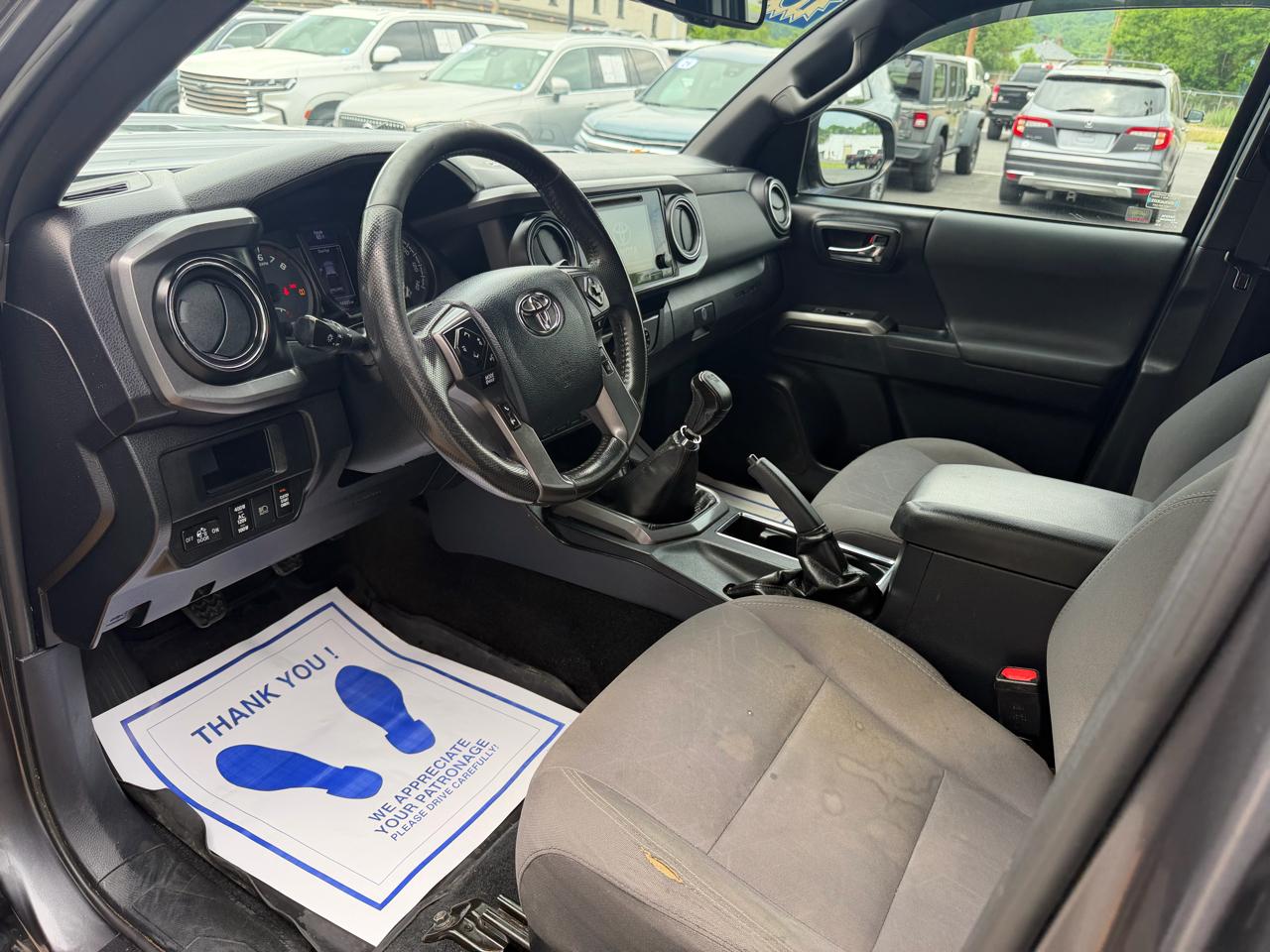 Toyota Tacoma  2018