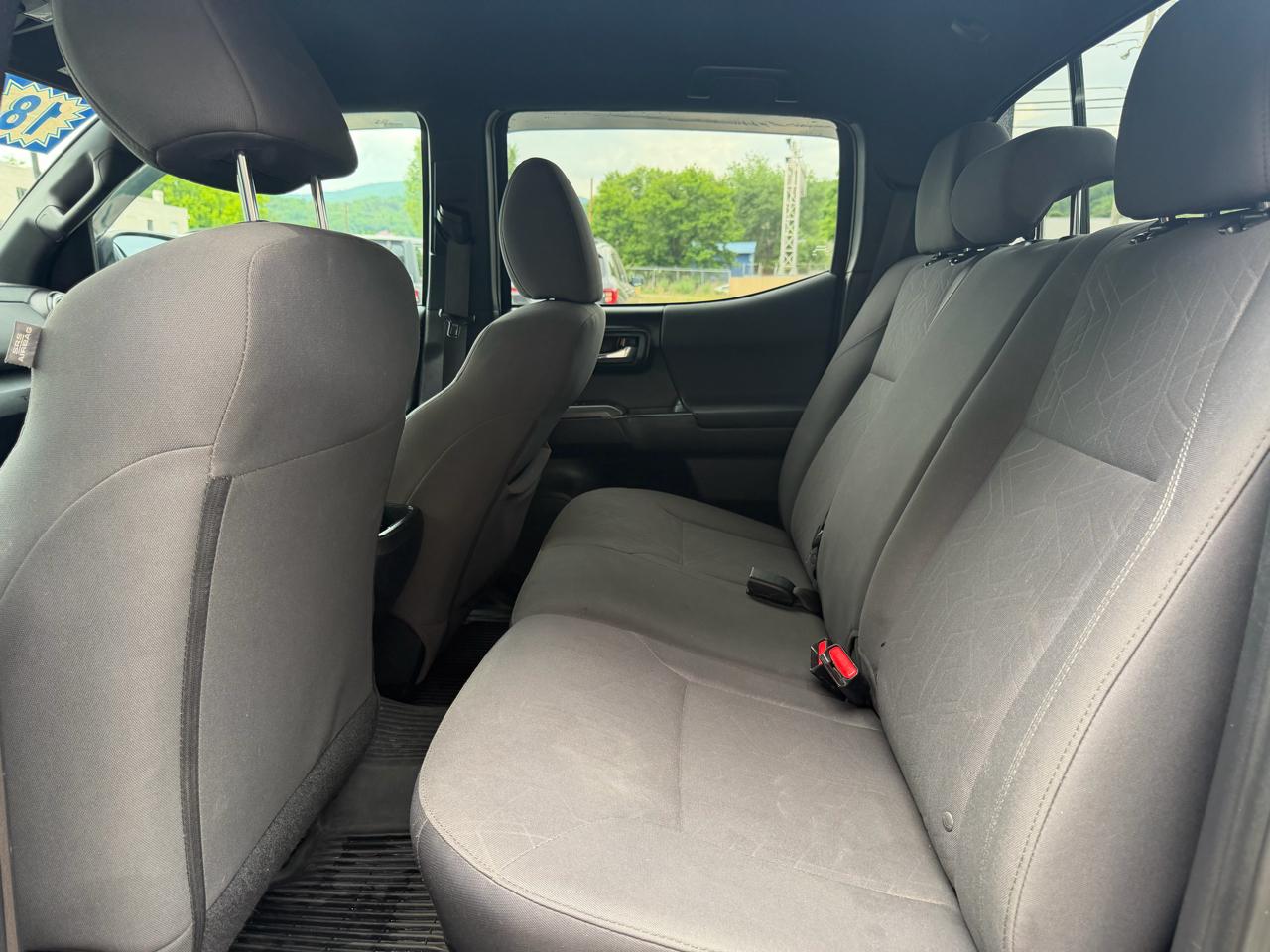 Toyota Tacoma  2018